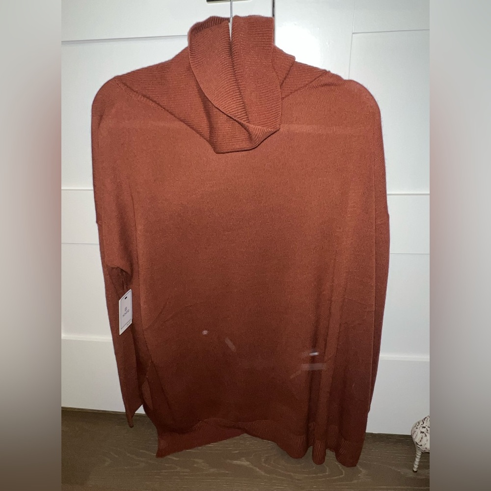 Dark orange knit